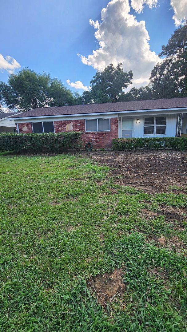 bossier city House: 3410 Schuler Drive