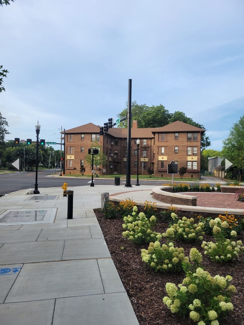 Huntsville Apartment: 120 Lincoln Street NE