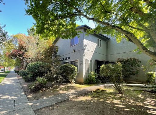 2Bed/1Bath Near Seattle U. - 2 Weeks Free – photo 1