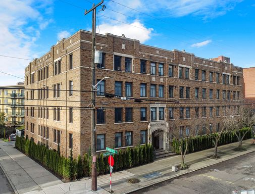 Charming Capitol Hill Studio - 3 Weeks Free – photo 1