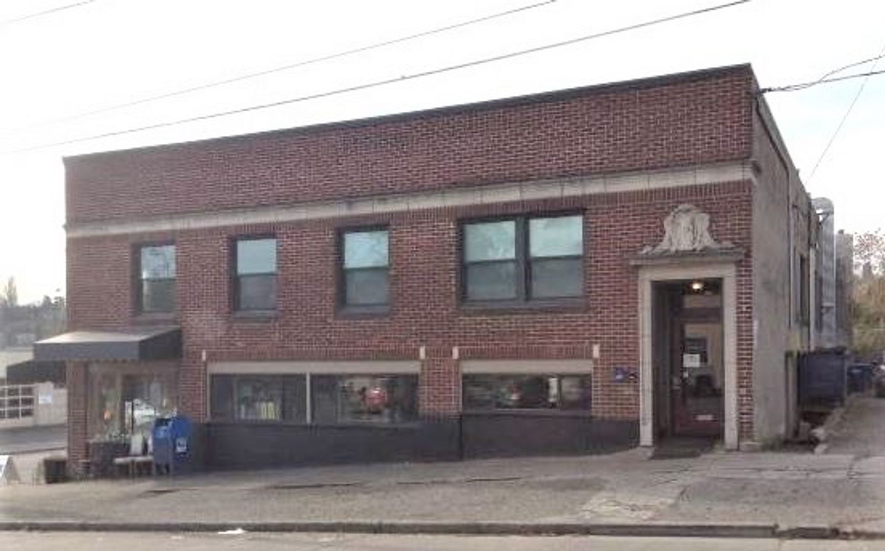 Seattle Apartment: 5505 27th Ave NE