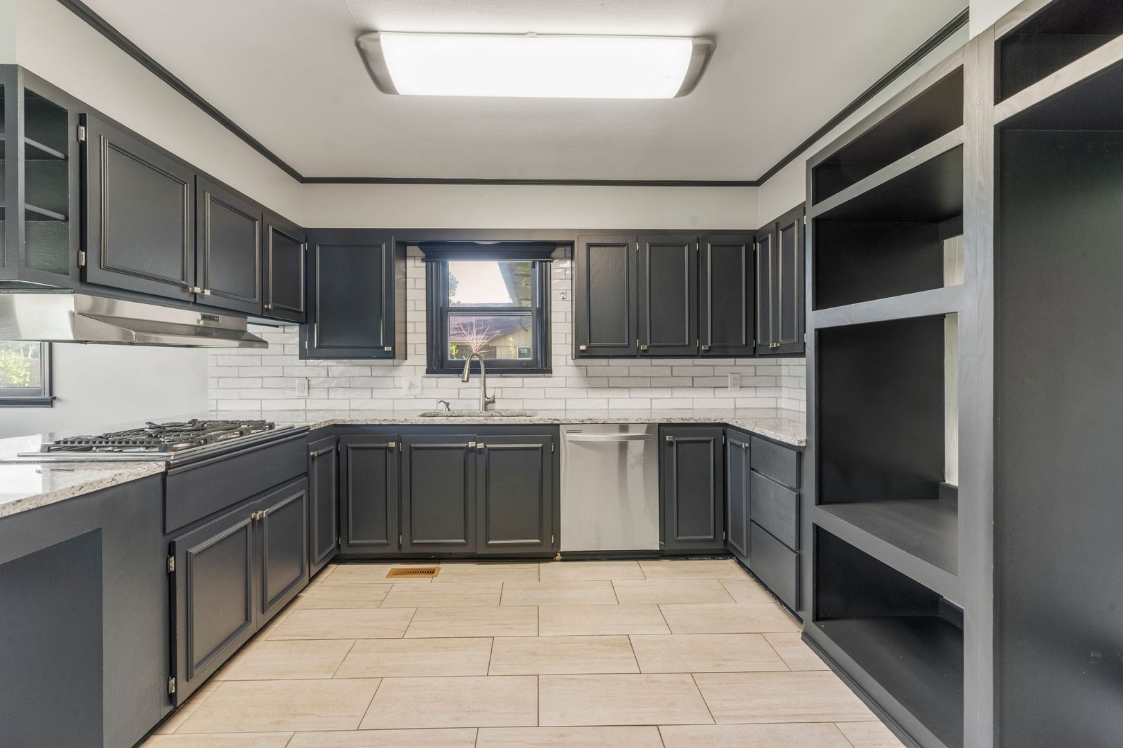 Tulsa House: 564 S 87th E Ave