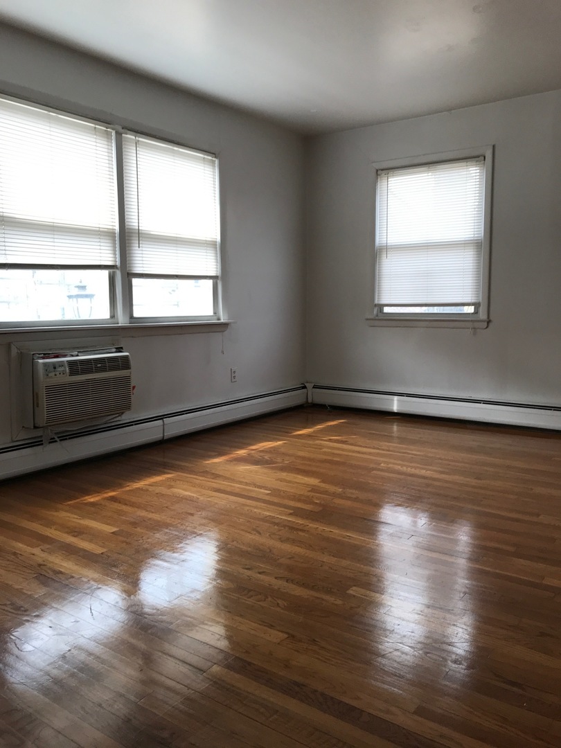 Secaucus Apartment: 1324-1398 Paterson Plank Rd.