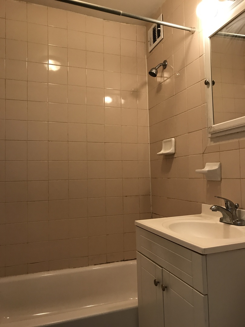 Secaucus Apartment: 1324-1398 Paterson Plank Rd.