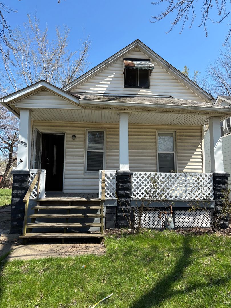 Cleveland House: 3675 E 50th St