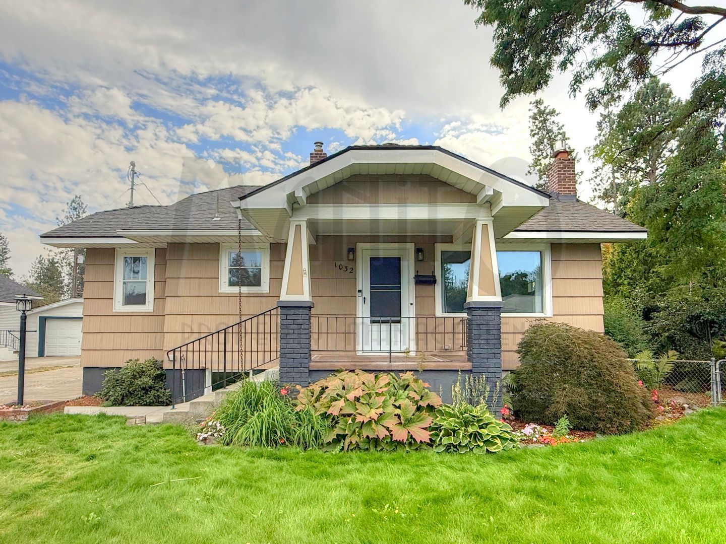 Spokane House: 1032 E 33rd Avenue