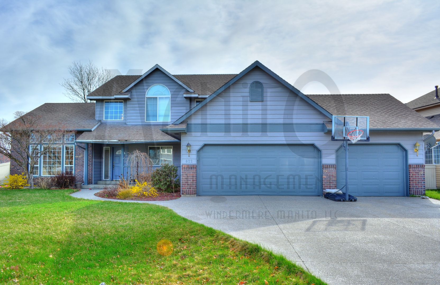 Liberty Lake House: 822 N Swing St