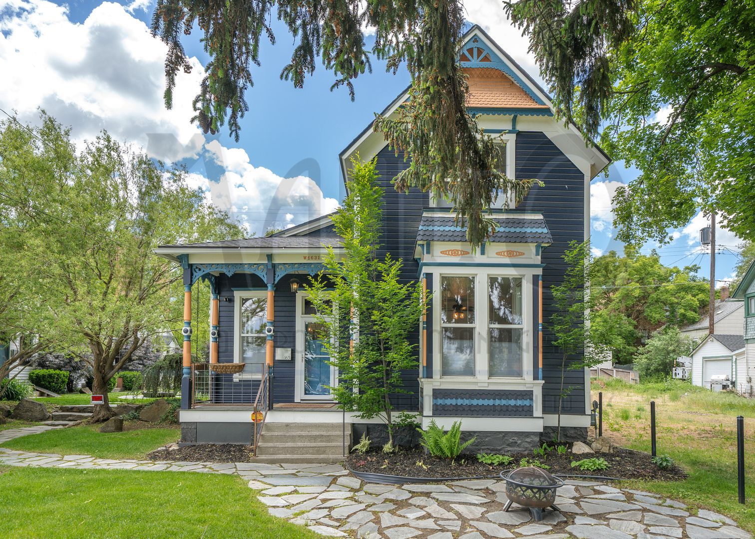 Spokane Apartment: 1631 W 1st Avenue