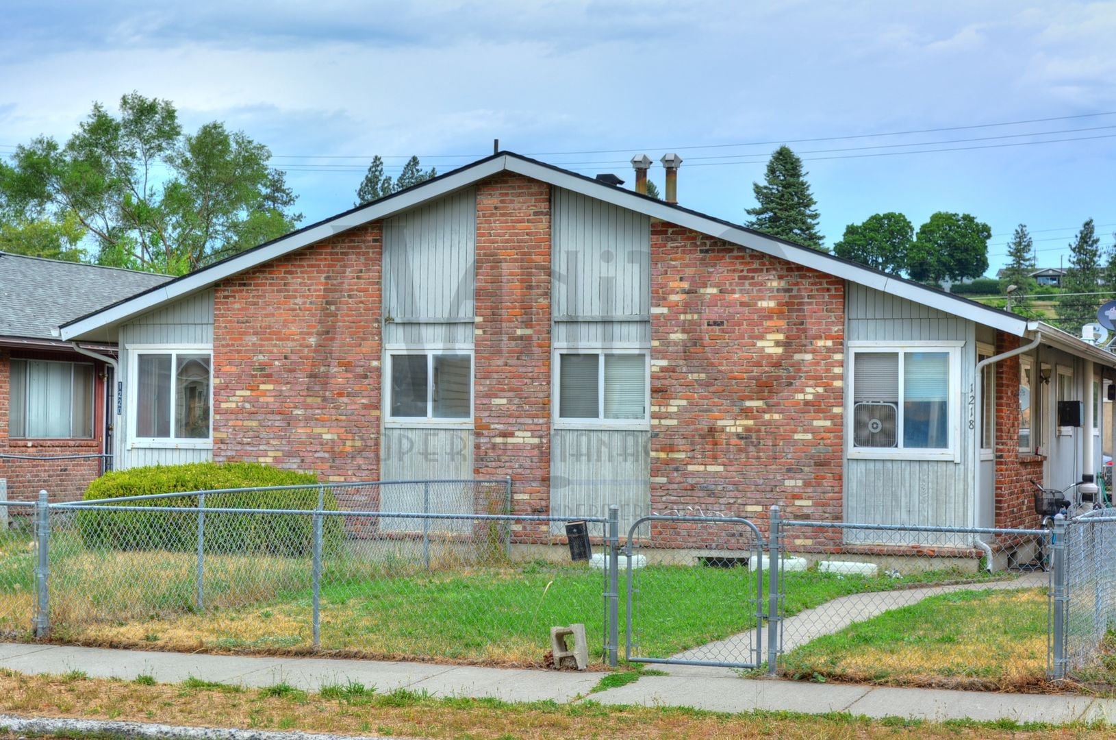 Spokane Apartment: 1218 W Frederick Ave