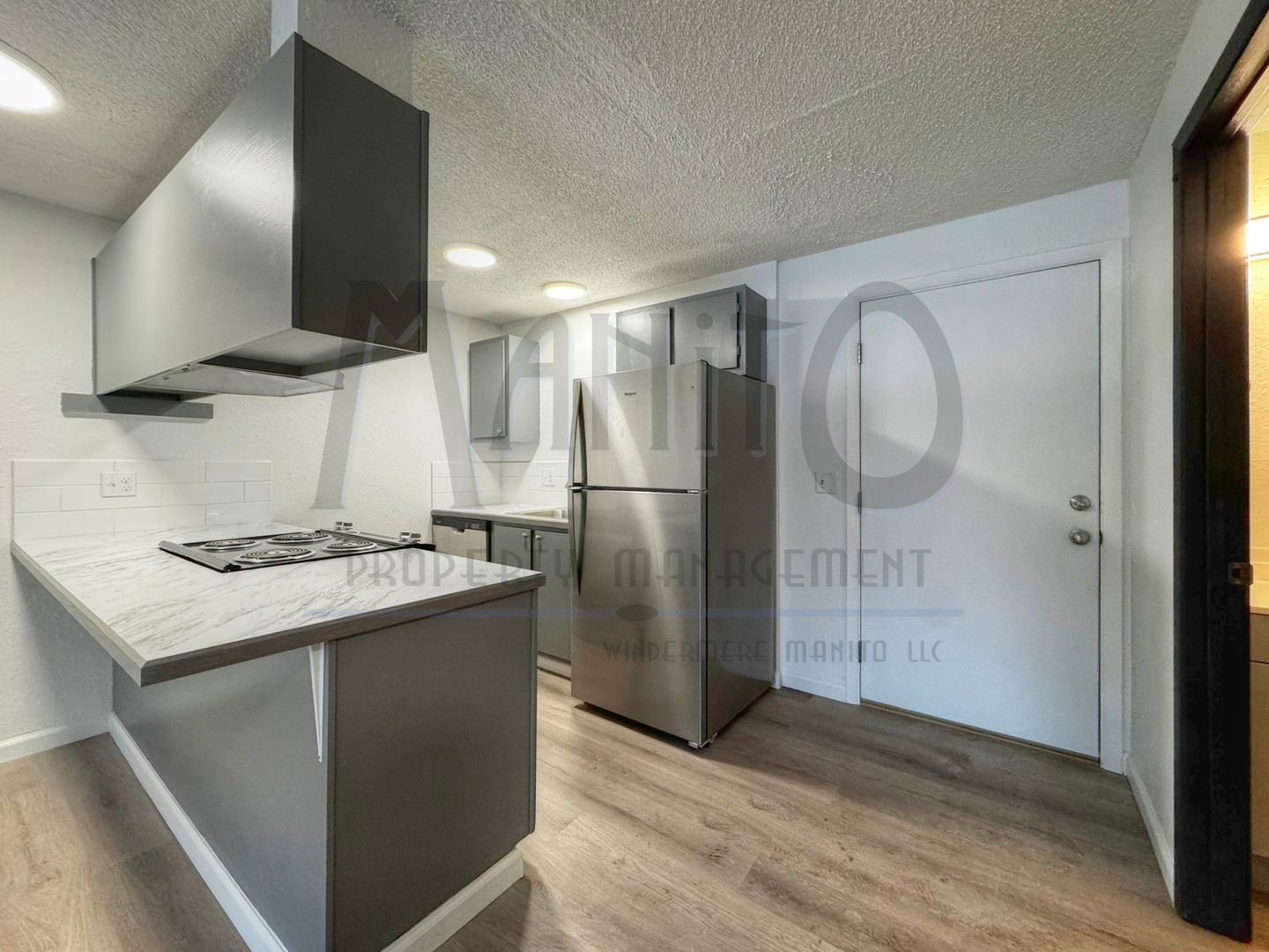Spokane Apartment: 30 E Graves Rd - Unit #27