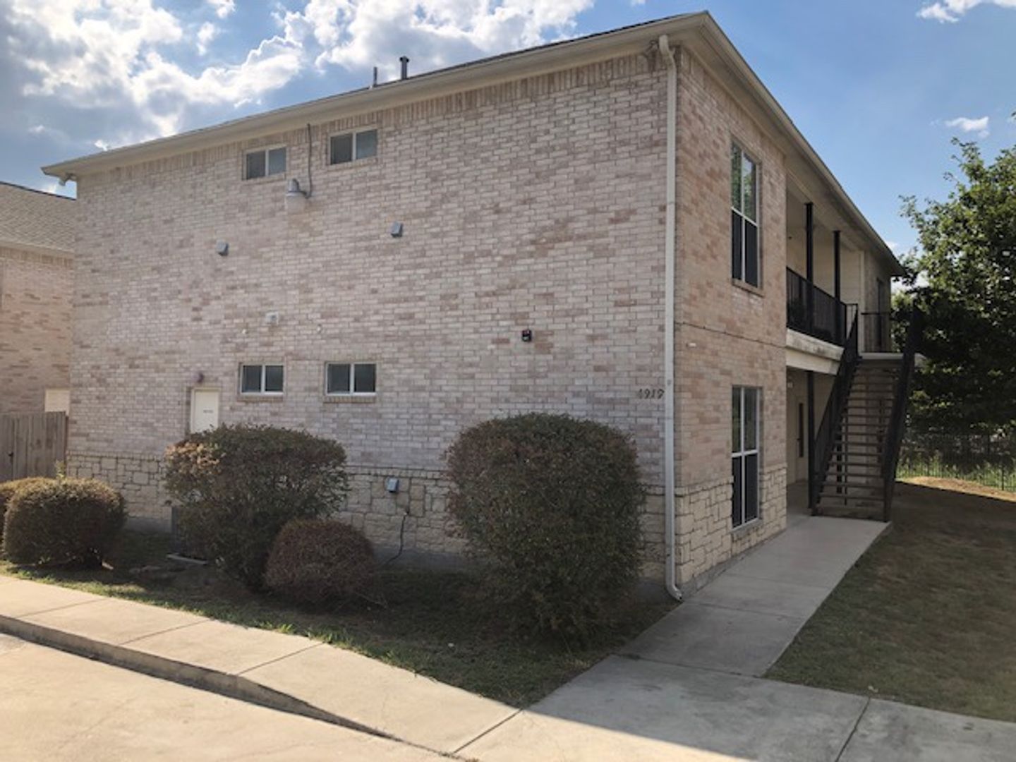 San Antonio Apartment: 4919 Ali Ave