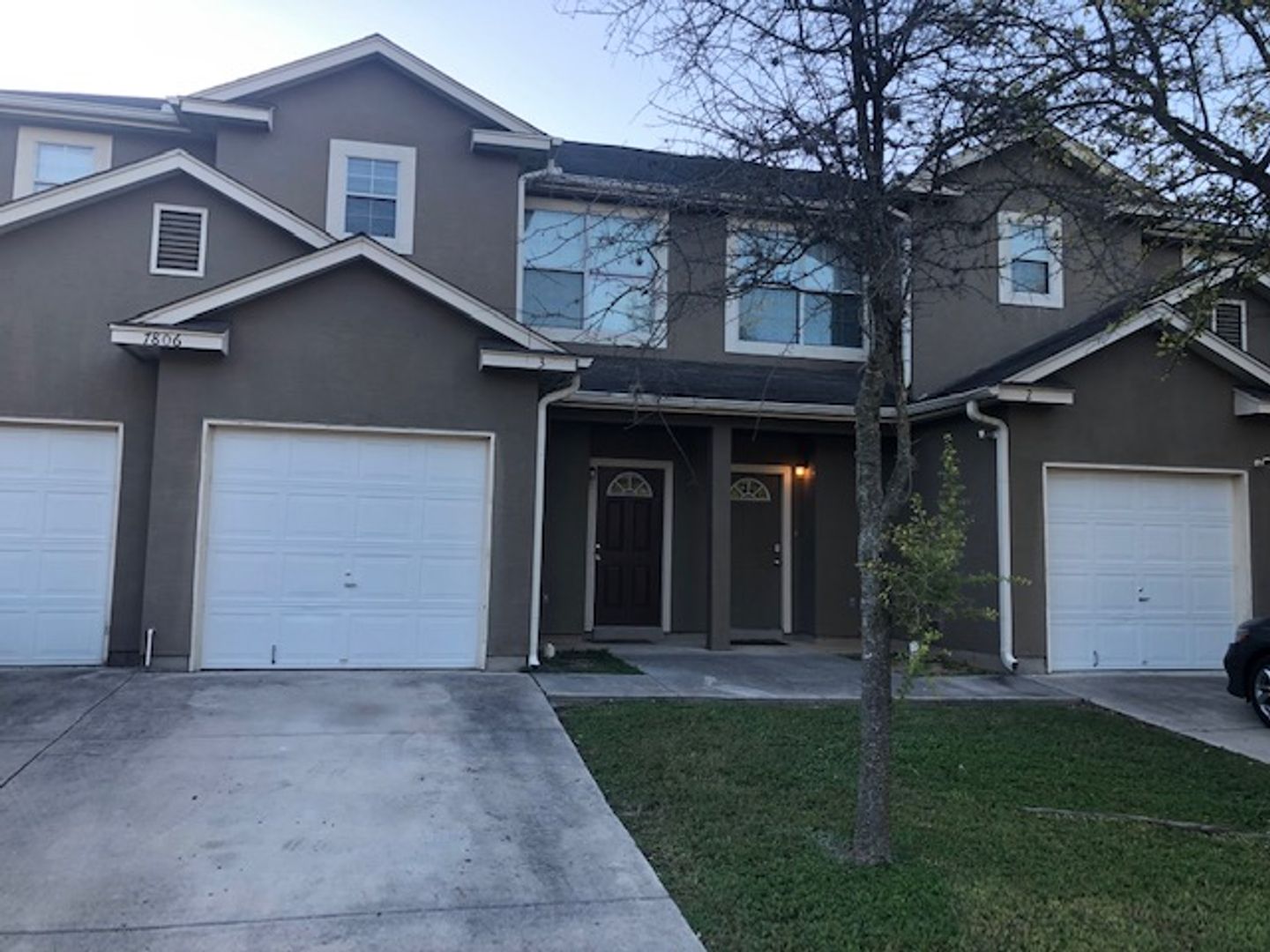 San Antonio Apartment: 7806 Kingsbury Wood