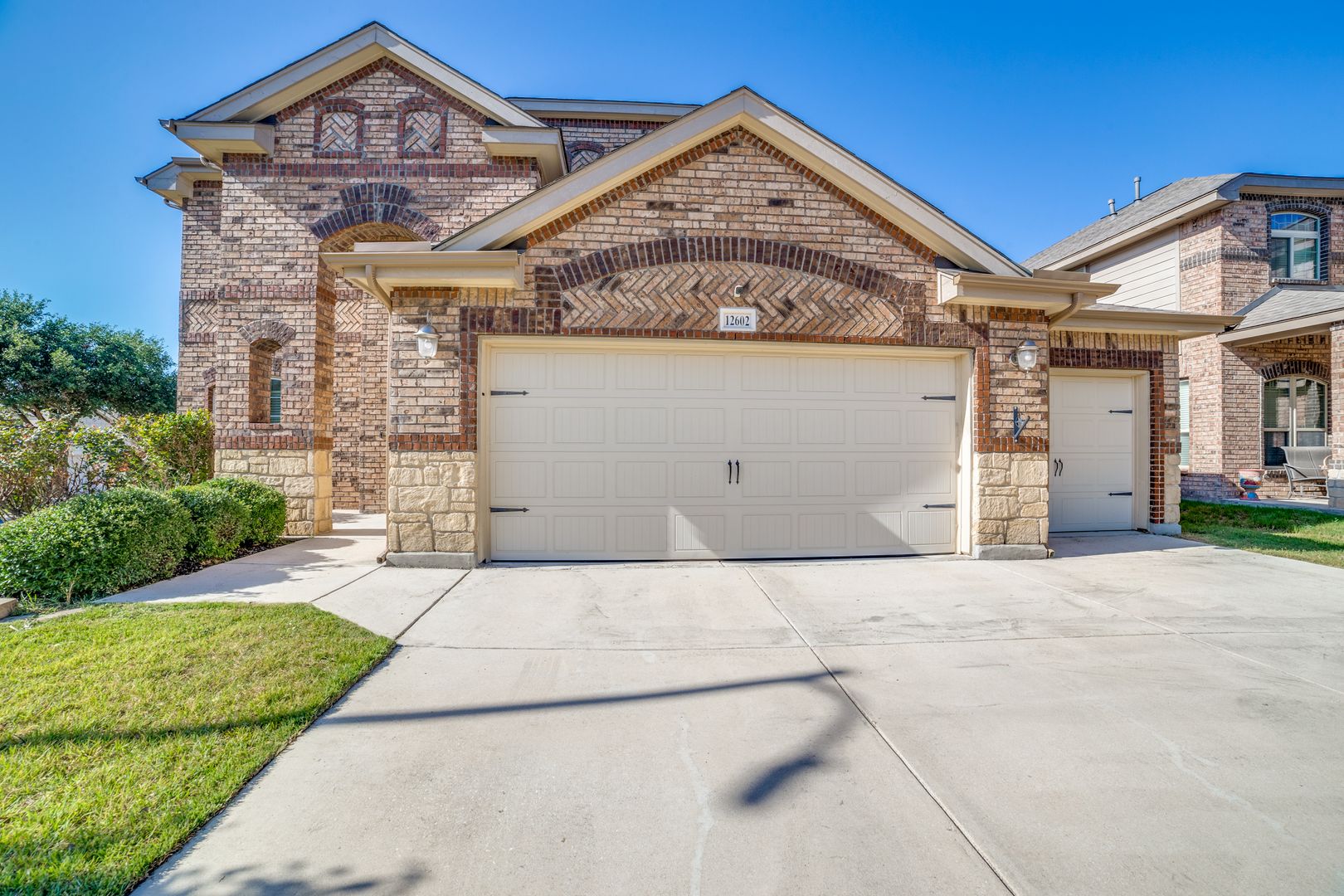 San Antonio House: 12602 Emmett Grove