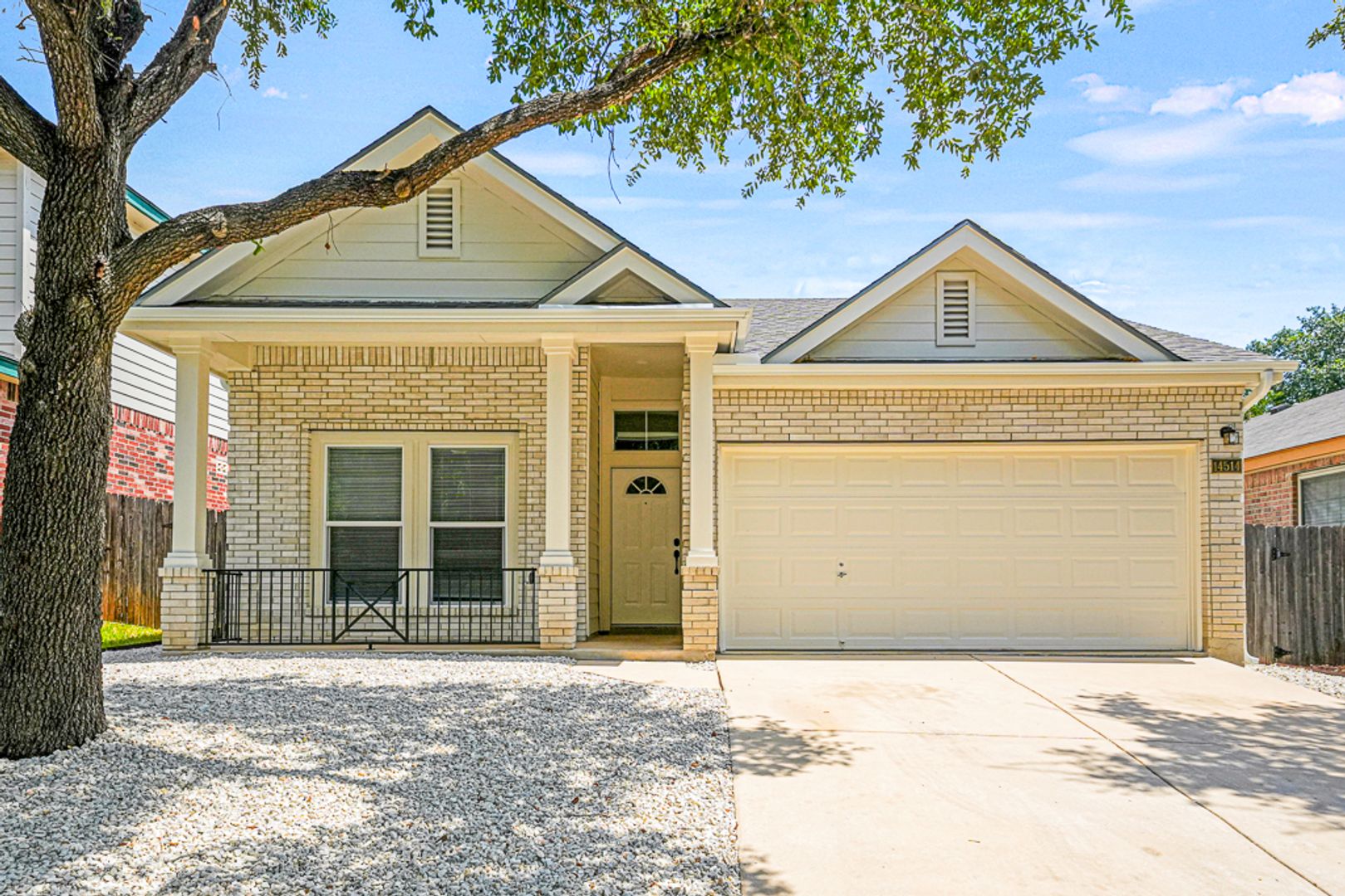 Helotes House: 14514 Sonora Falls