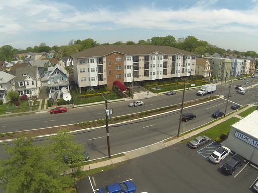 New Modern Apartments – photo 1