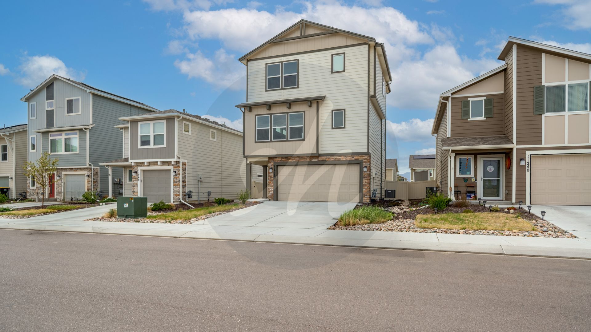 Fountain House: 11250 Feliz Way