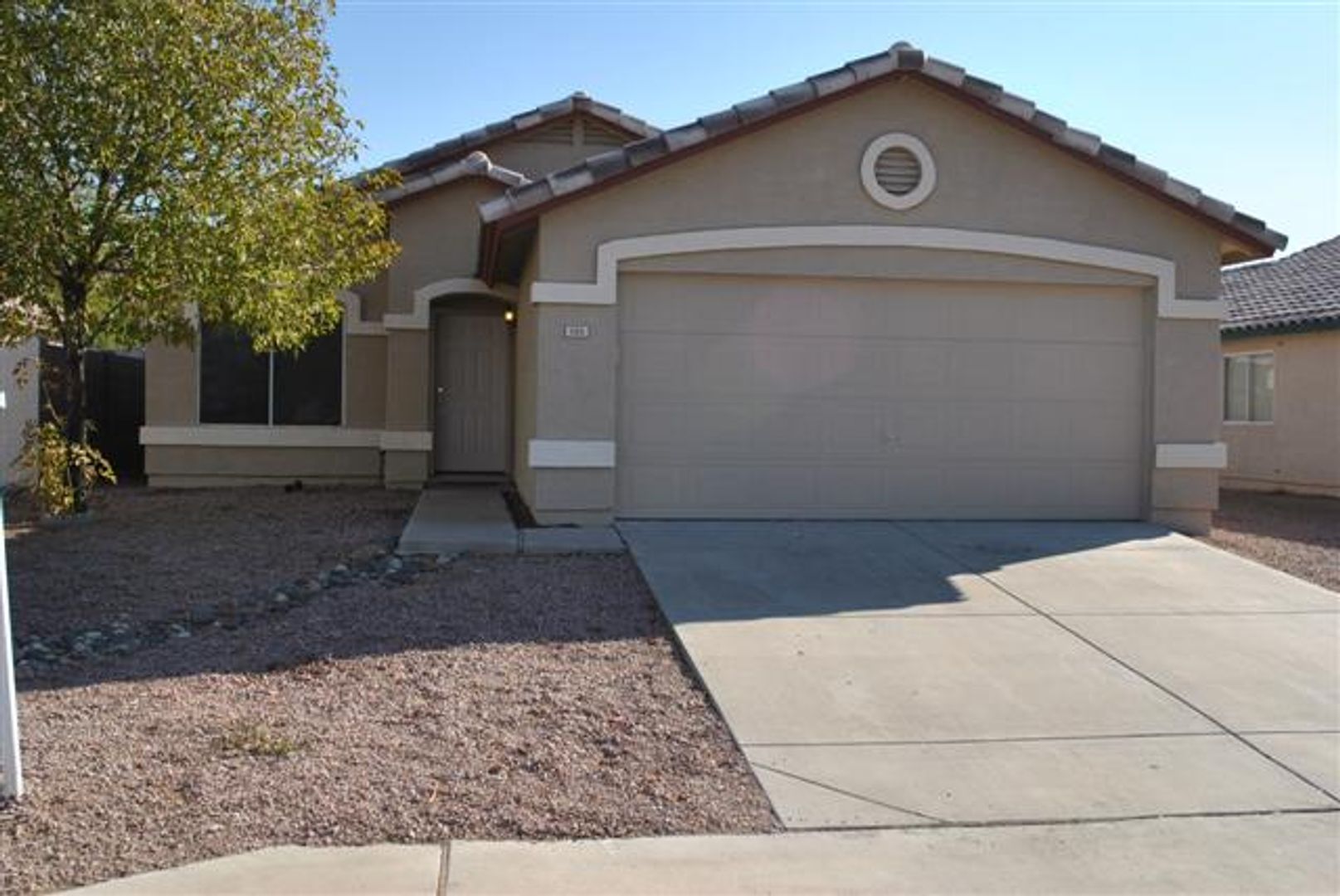 Mesa House: 505 S 93rd Place