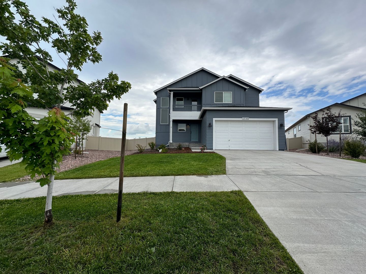 STUNNING 4BD/3.5BA HOME IN CUMBRE VISTA | D20 SCHOOLS & PRIME LOCATION!