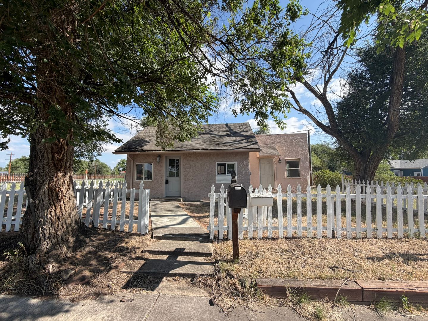 FOUNTAIN House: 213 West Illinois Avenue Unit A