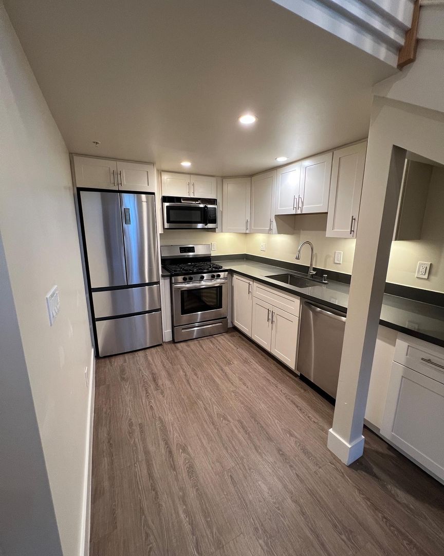 Hayward Apartment: 22650 Main Street