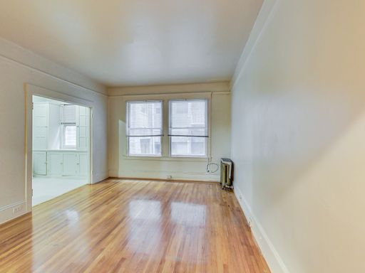Studio in Lower Nob Hill! – photo 1