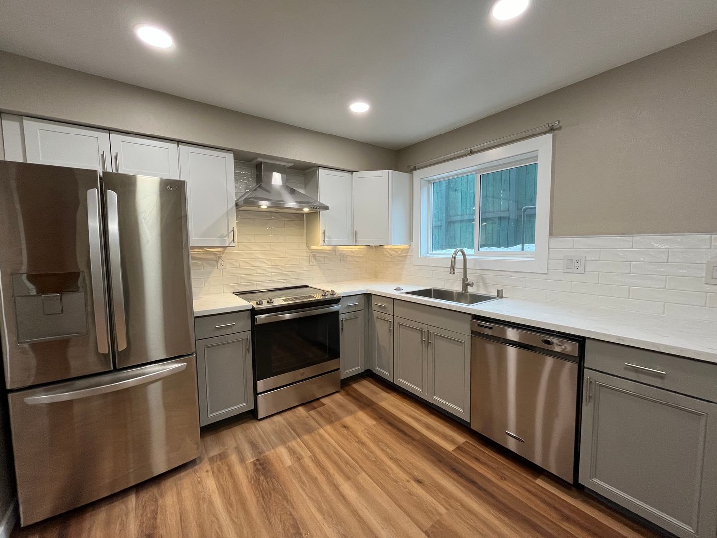 Anchorage Apartment: 516 E 10th Ave Apt 3