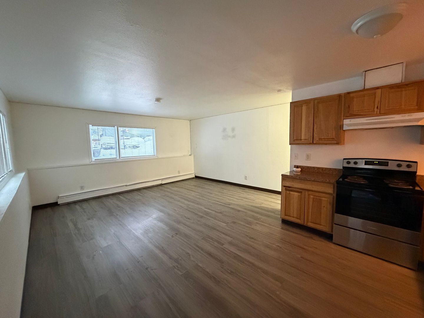 Anchorage Apartment: 138 N Klevin St
