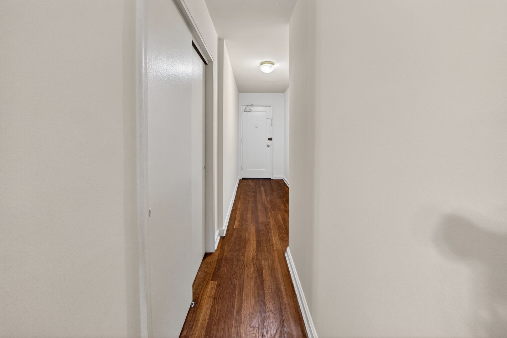 Washington Apartment: 810 Kennedy St NW