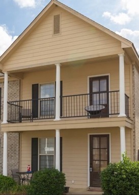 Oxford House: 702 Southpointe Commons Loop