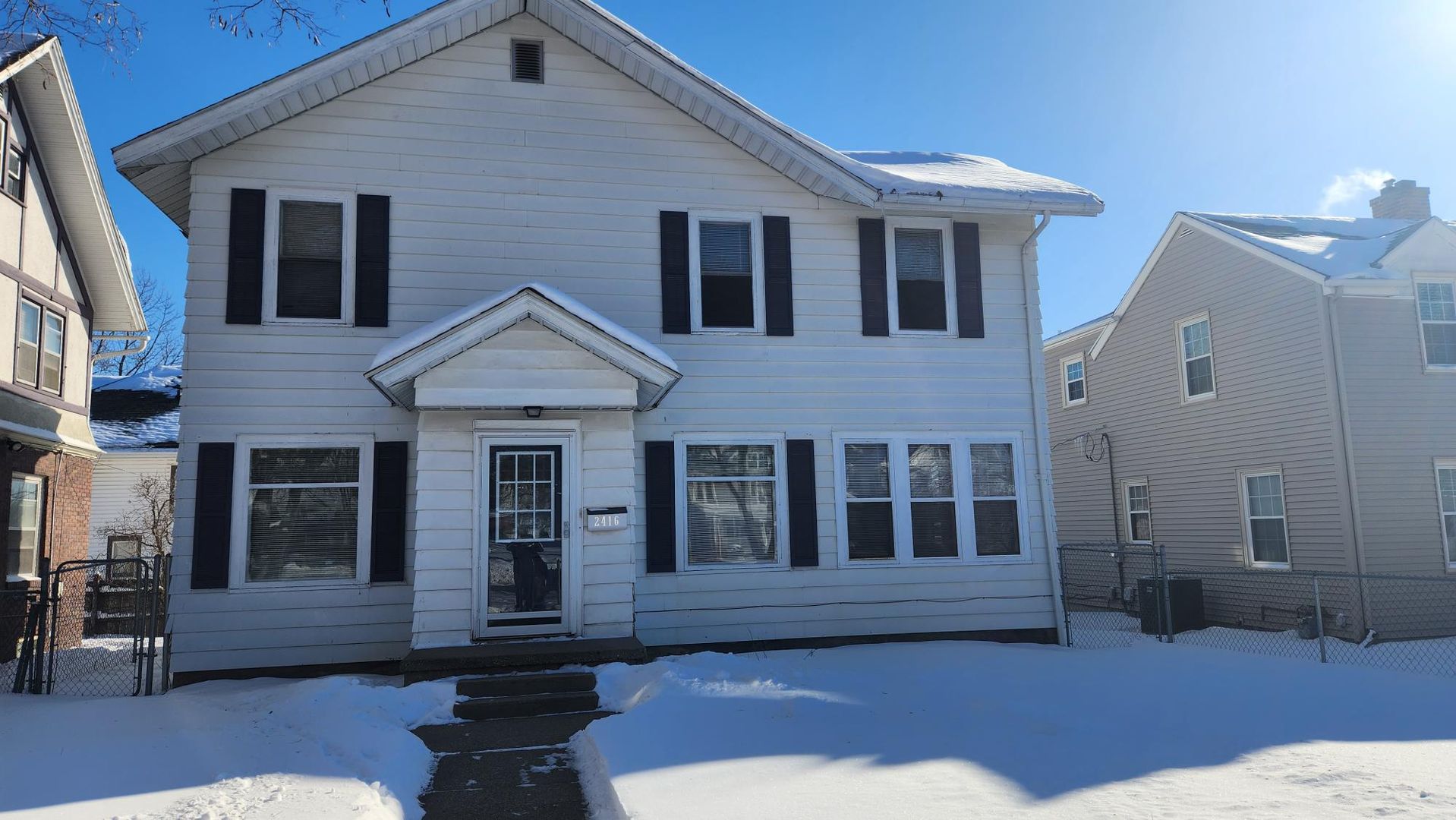 Sioux City House: 2416 Jackson Street