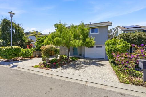 Beautiful 2-Bedroom La Selva Beach Home with Ocean Views – photo 1