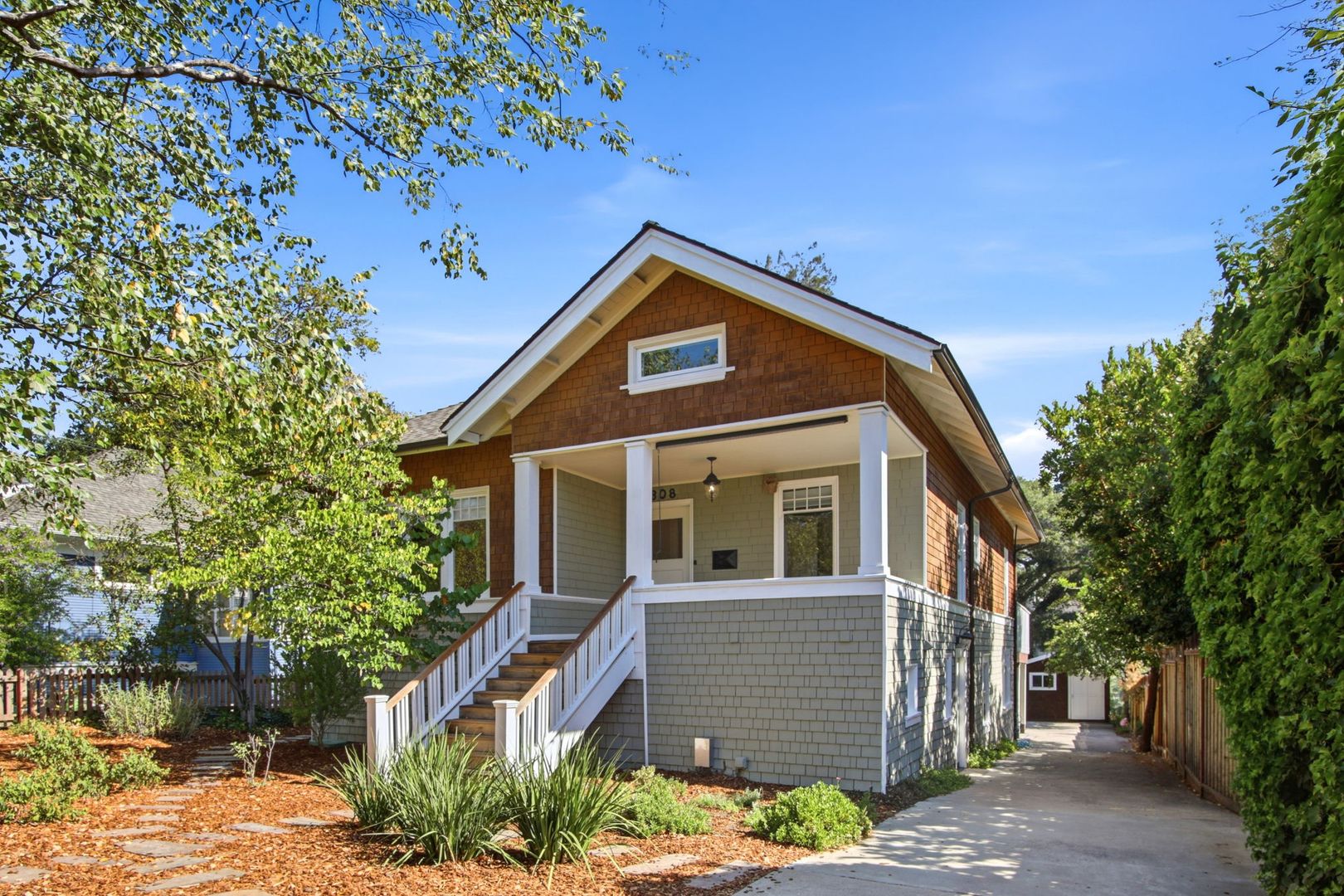 Los Gatos House: 308 Bachman Ave