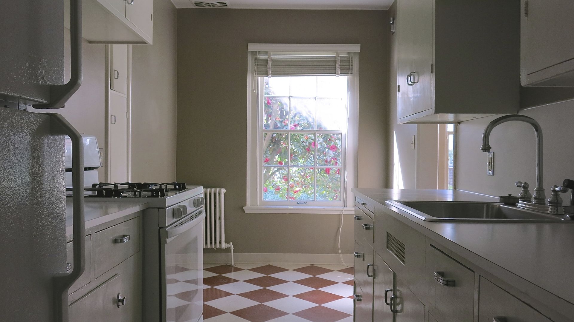 Portland Apartment: 810 SW Vista Ave