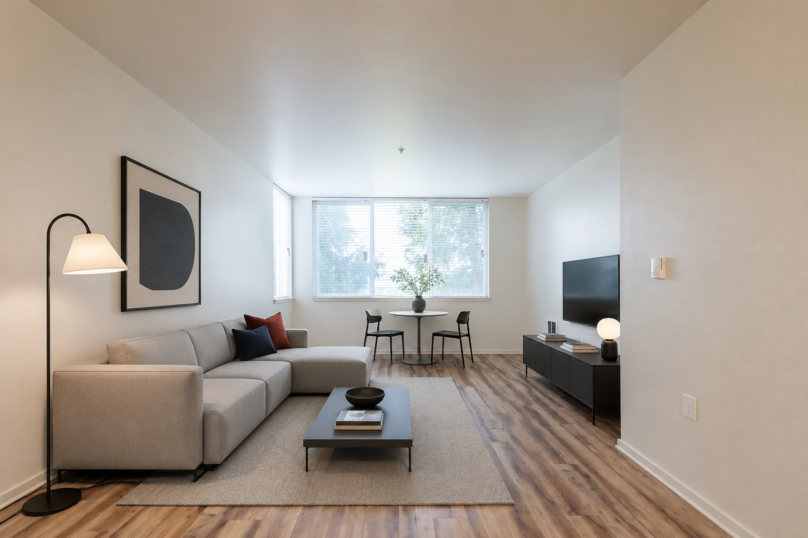 Portland Apartment: 303 NE 16th Avenue #322