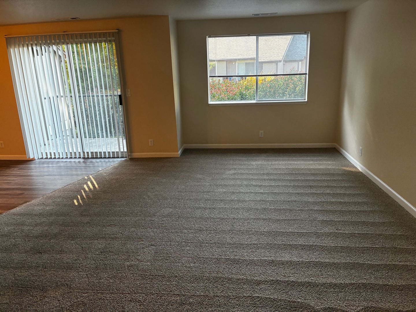 Grants Pass Apartment: 1625 SE N Street