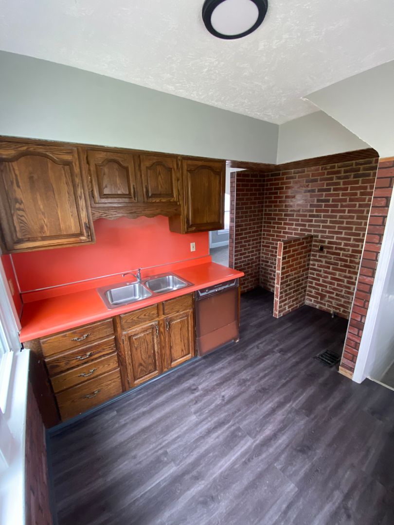 Cleveland House: 11712 Princeton Ave.