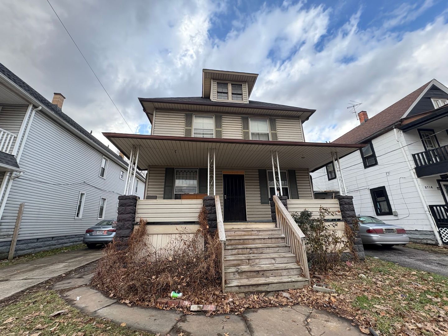 Cleveland Apartment: 3718 E 59th St.