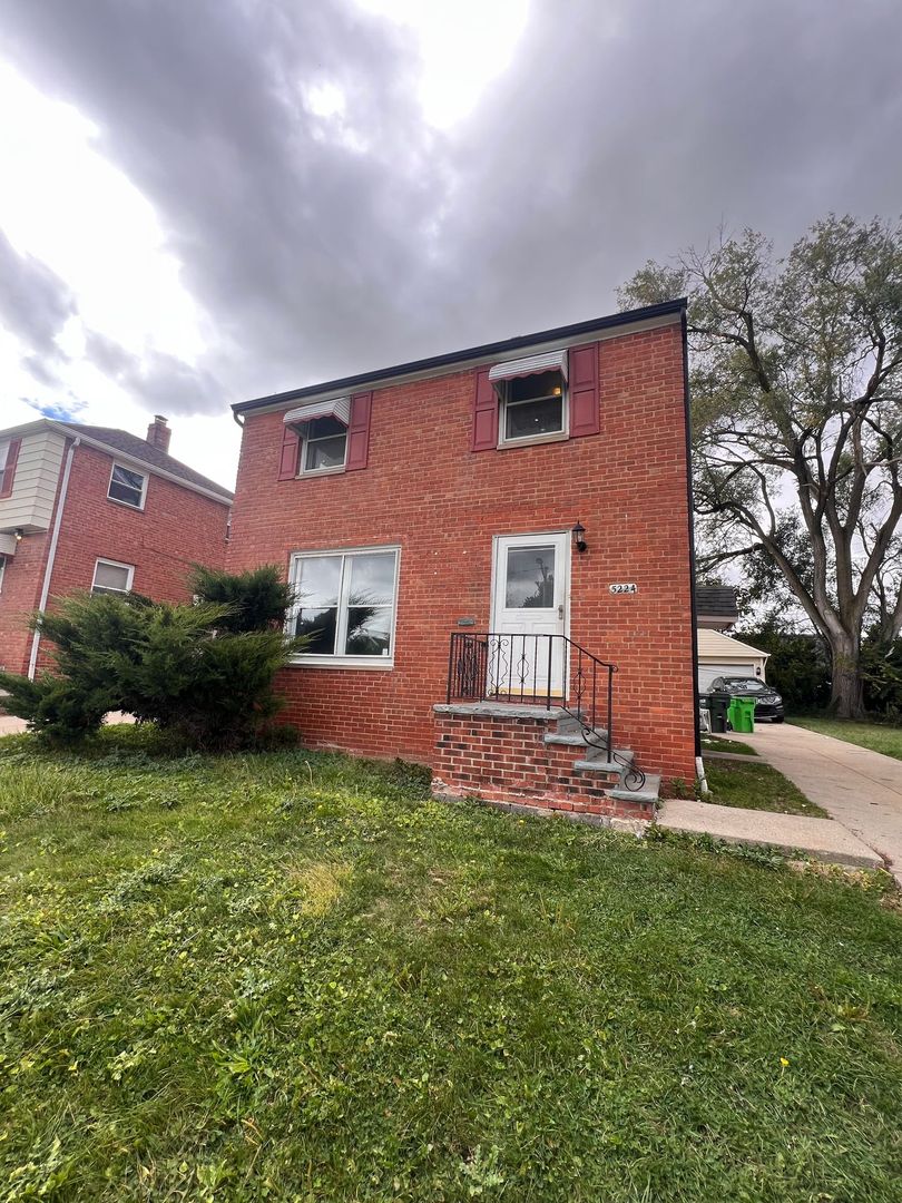 Garfield Heights House: 5224 E. 114th St.