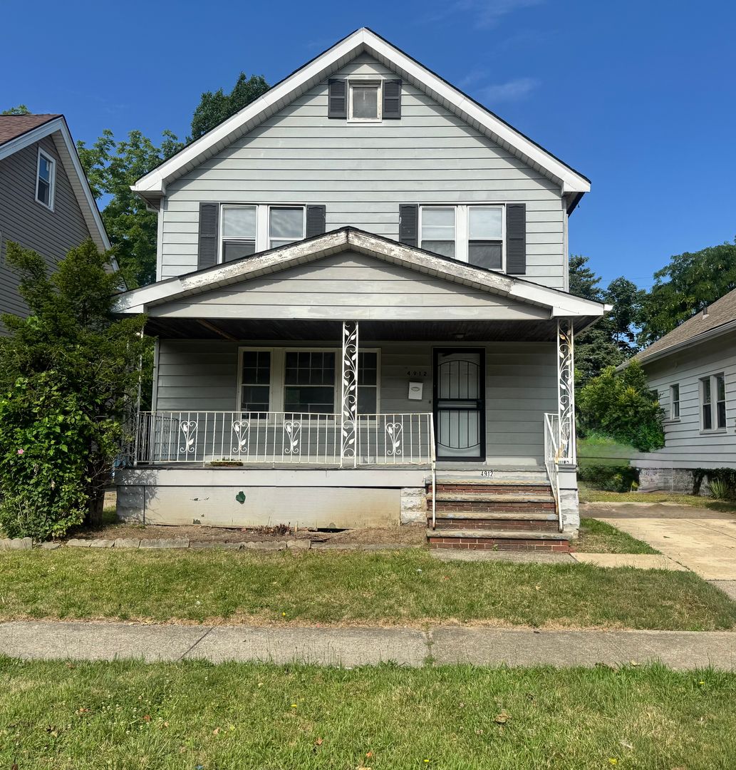 Garfield Heights House: 4912 E. 84th St