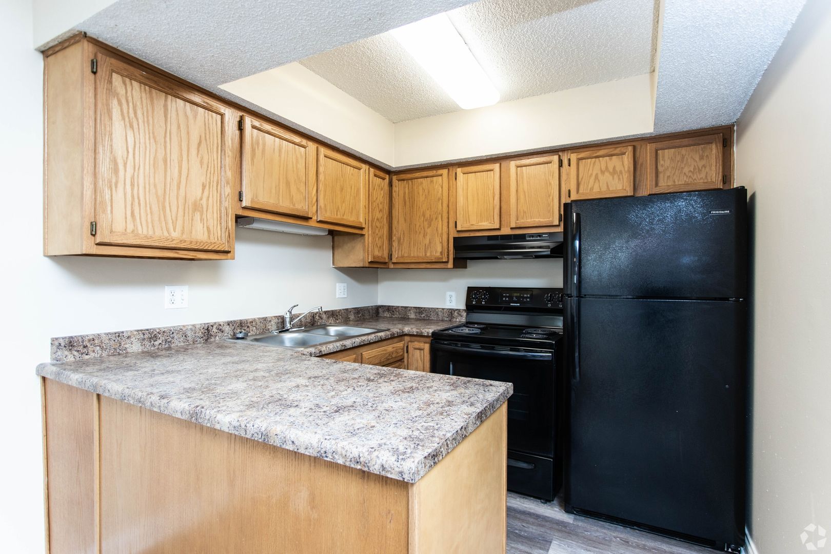 Gahanna Apartment: 4334 Appian Way West