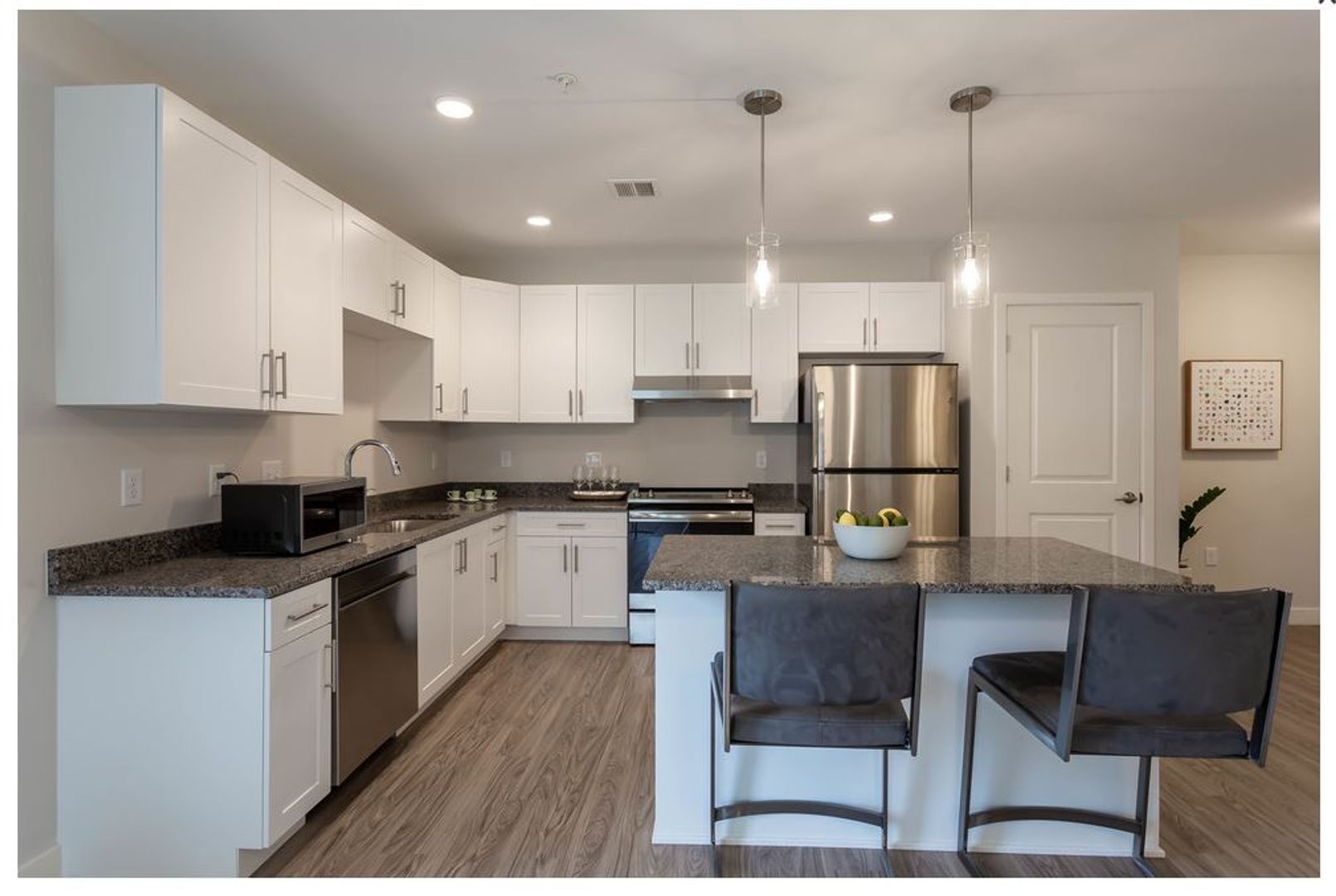 Vernon Apartment: 2 Trail Run, Clubhouse