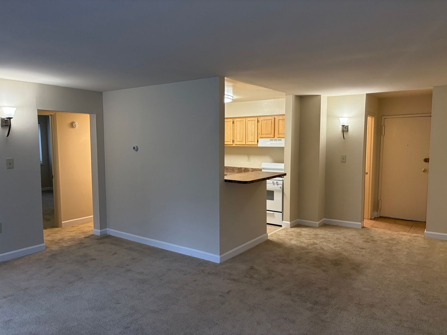 Chevy Chase Apartment: 8584 Freyman Drive