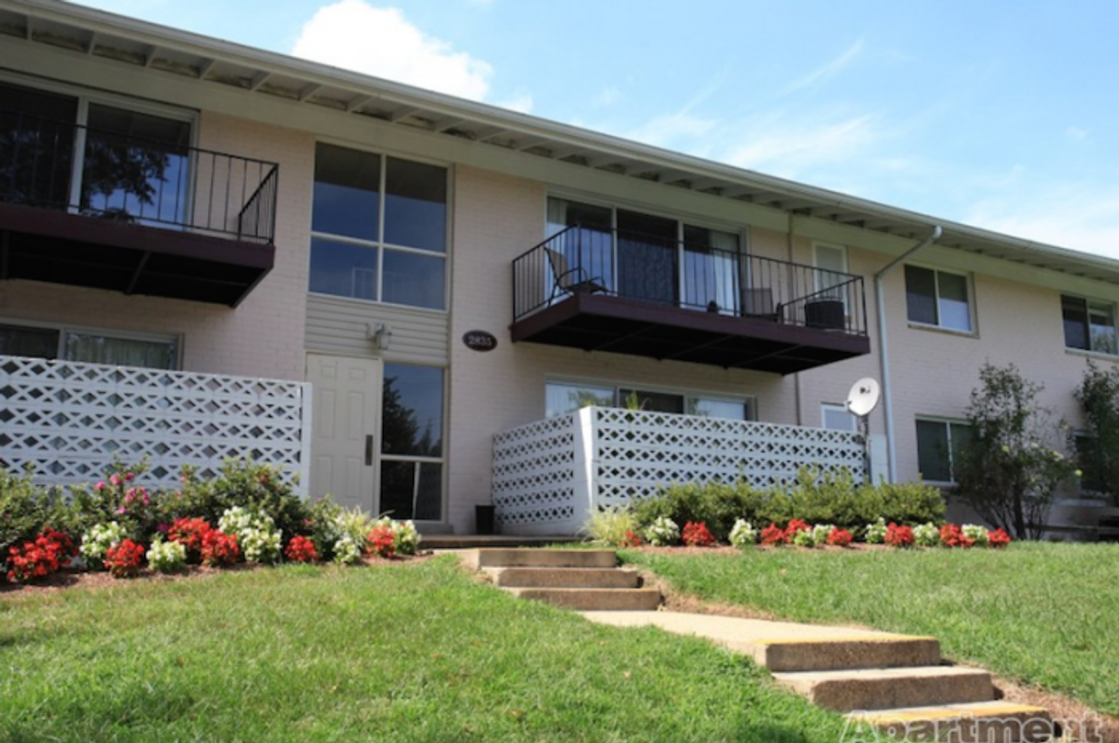 Chevy Chase Apartment: 8584 Freyman Drive