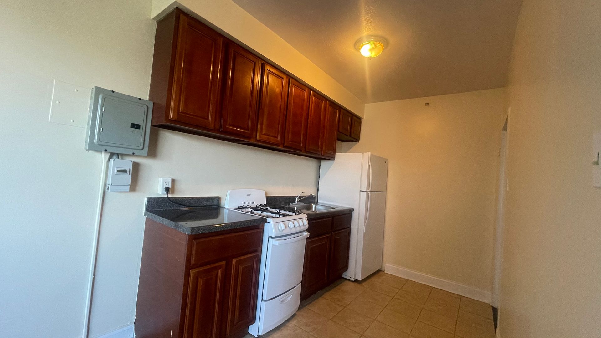 Harrisburg Apartment: 2311 N. Front Street