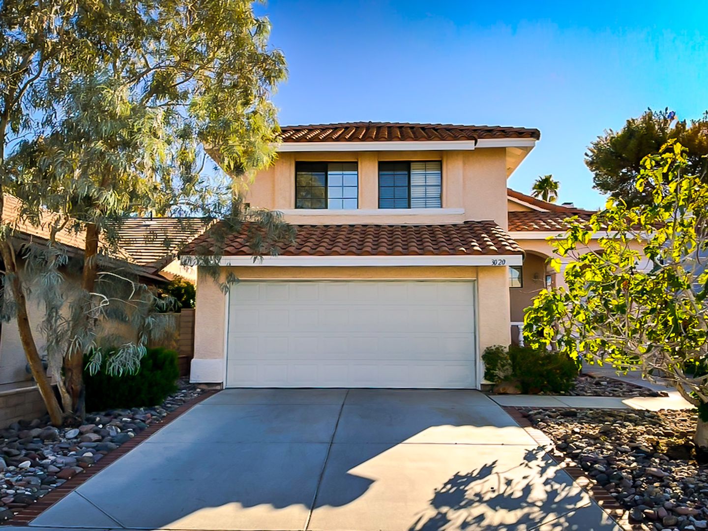 Las Vegas House: 3020 Waterview Dr