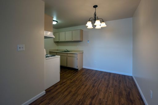 1 Bed 1 Bath Rental at Venoy - 6500-103, Garden City, MI – photo 1