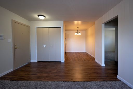 1 Bed 1 Bath Rental at Venoy - 6500-303, Garden City, MI – photo 1