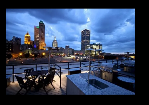 GORGEOUS DOWNTOWN VIEW! Private Rooftop Kitchen Included with Unit! ONE MONTH FREE! – photo 1
