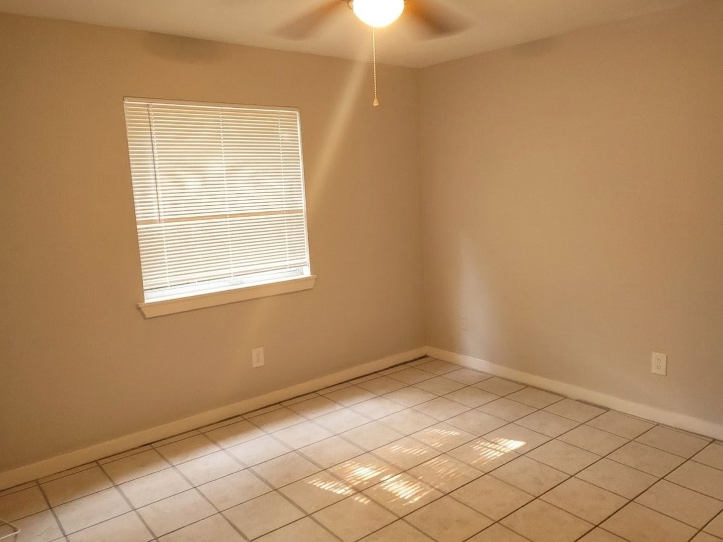Tallahassee Apartment: 1716 Belle Vue Way