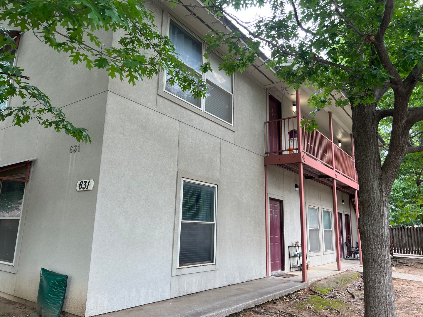 Denton Apartment: 631 Texas Street